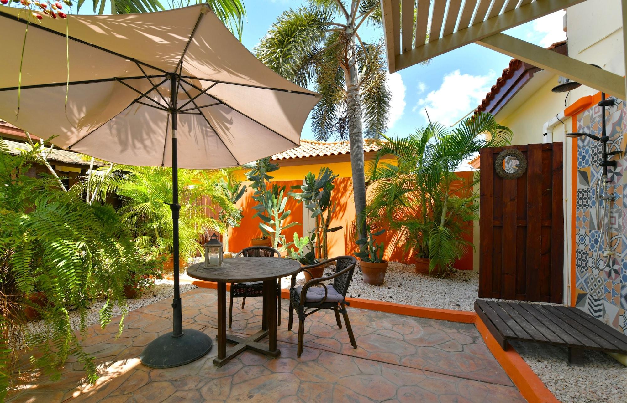 Wonders Boutique Hotel Oranjestad Eksteriør billede